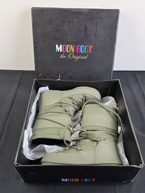 Moon Boots Mid Rubber Lace Up Womens Sz 5 Green Leather